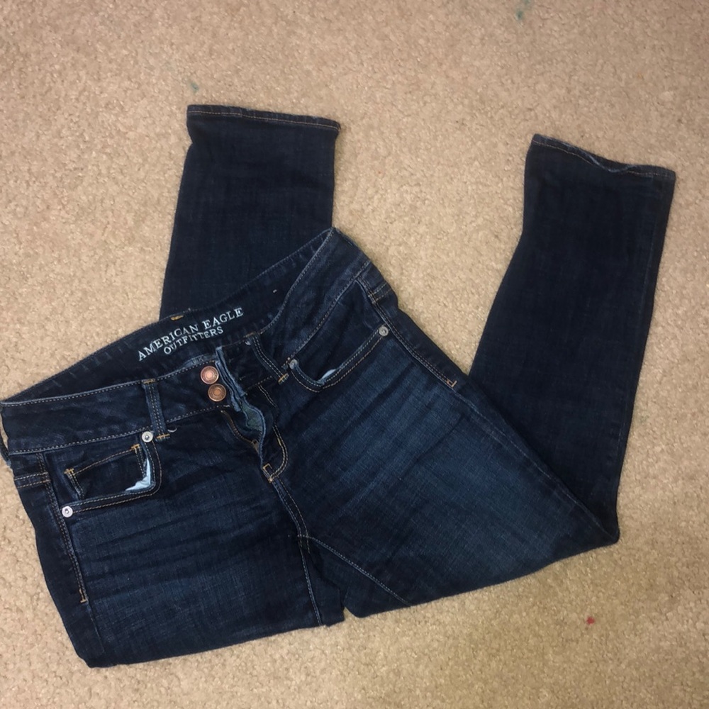 Dark wash capris